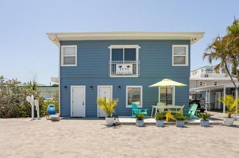 Photo of 602 Poinsettia Avenue, Clearwater Beach, FL 33767 (MLS # TB8500547)