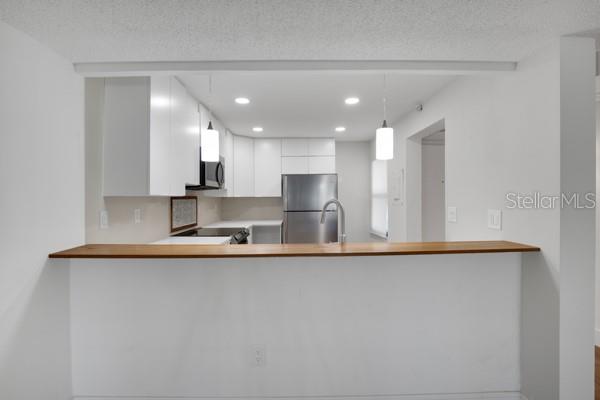 LAKE VIEW OF LARGO SOUTH CONDO PHASE 3 BL - Residential