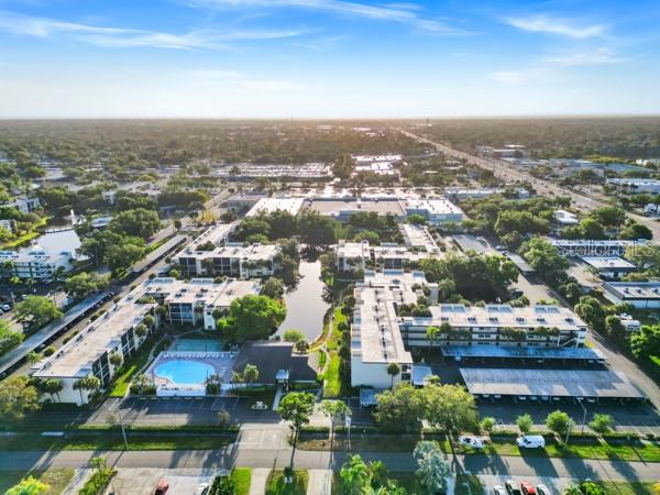 LAKE VIEW OF LARGO SOUTH CONDO PHASE 3 BL - Residential