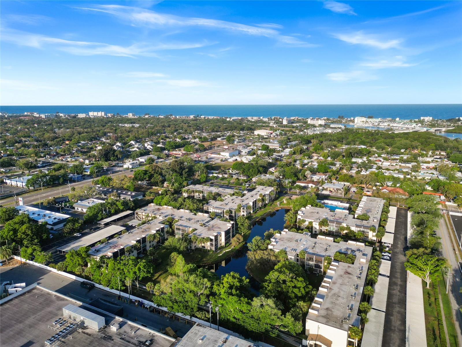 LAKE VIEW OF LARGO SOUTH CONDO PHASE 3 BL - Residential