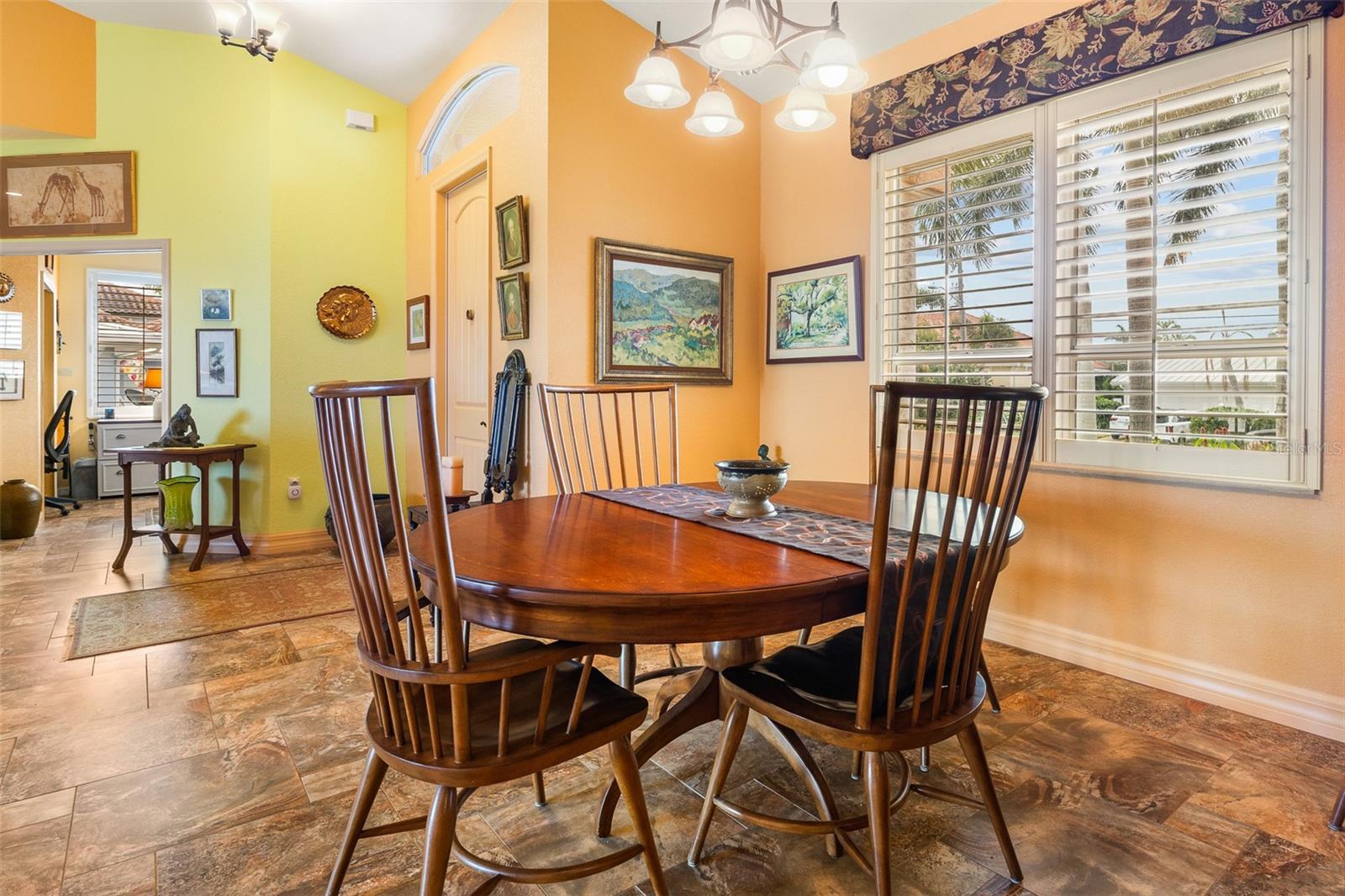 PUNTA GORDA ISLES SEC 04 - Residential