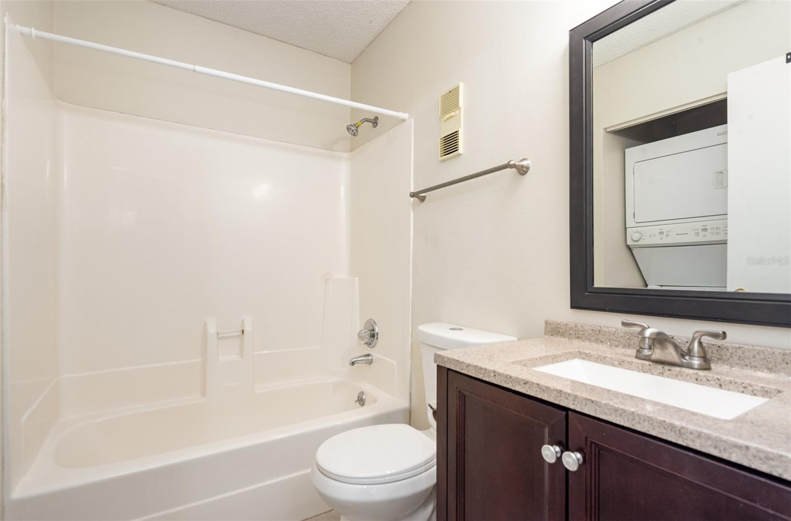 FAIRGREEN SQUARE - Residential