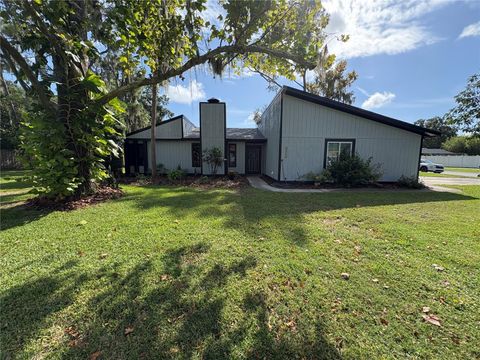 Photo of 3422 Heather Glynn Drive, Mulberry, FL 33860 (MLS # B4902063) Photo of 3422 Heather Glynn Drive, Mulberry, FL 33860 (MLS # B4902063)