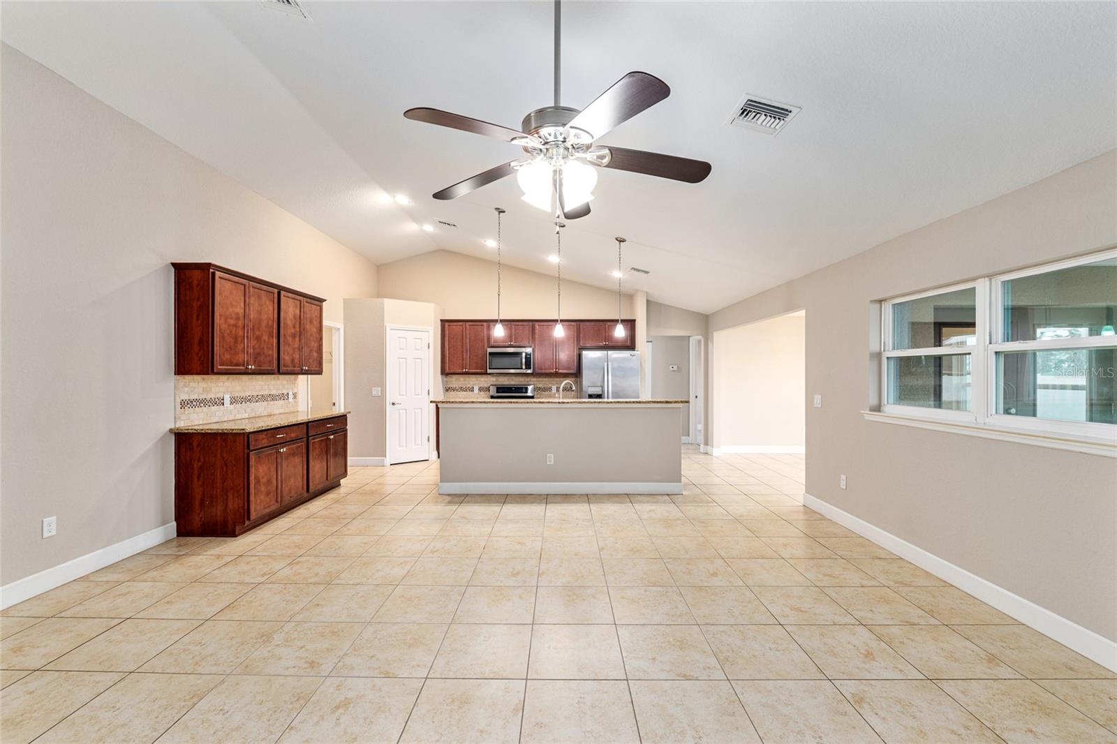 OCALA WATERWAY ESTATE - Residential