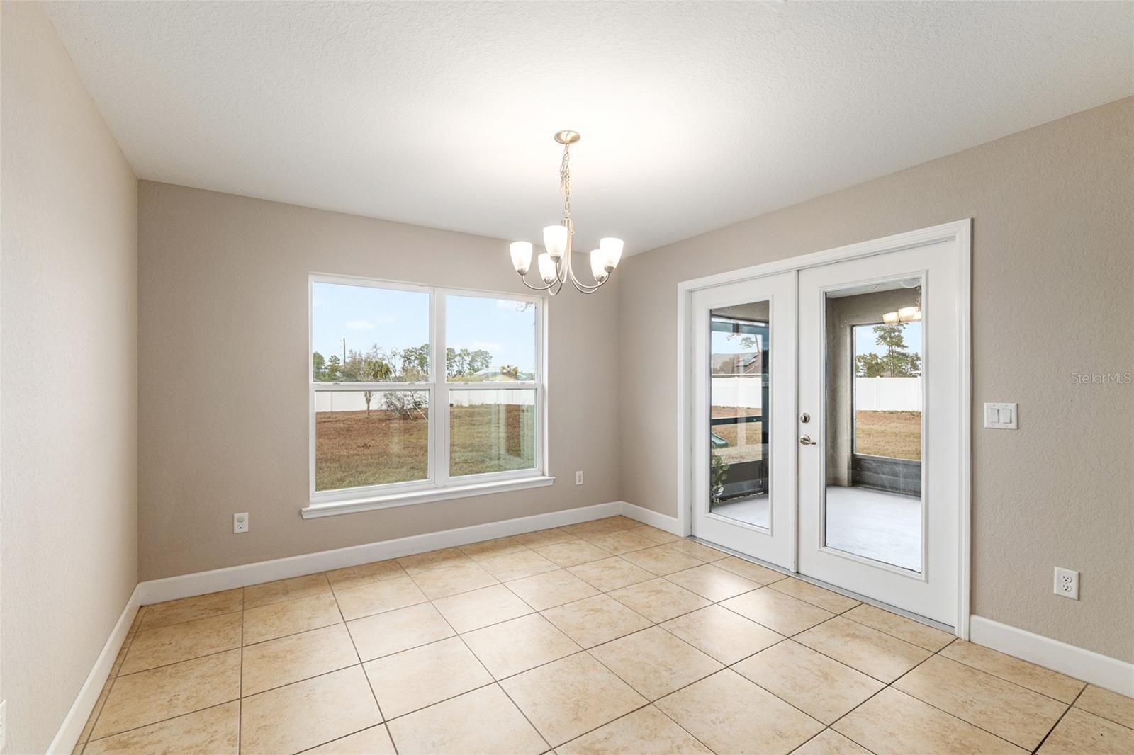 OCALA WATERWAY ESTATE - Residential