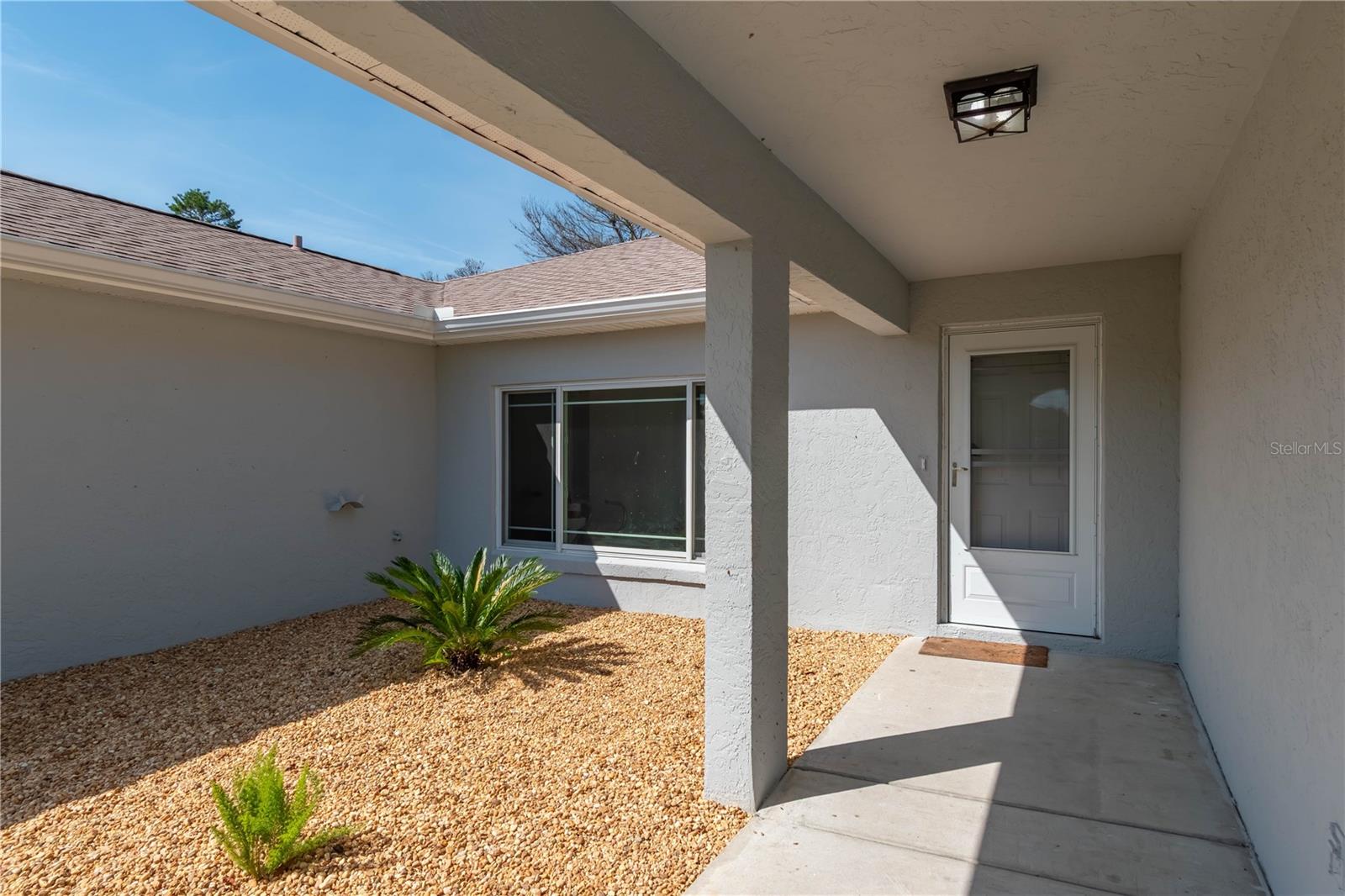 MARION OAKS UN 01 - Residential Lease