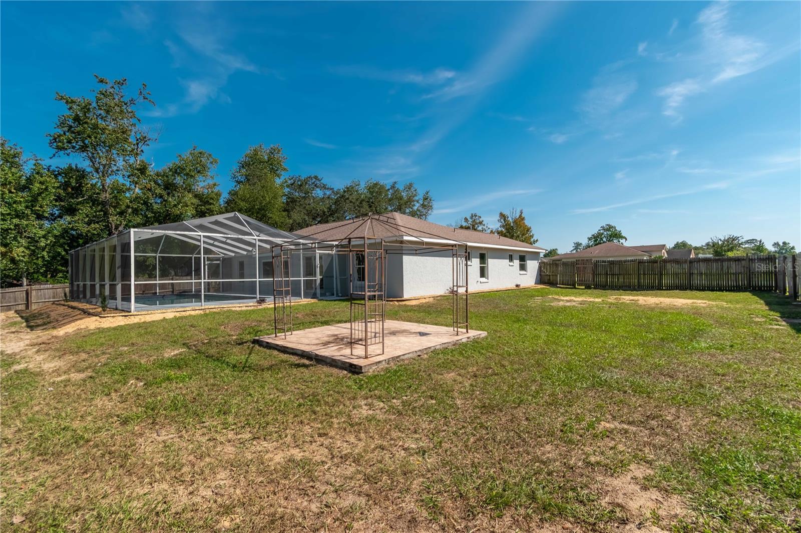 MARION OAKS UN 01 - Residential Lease