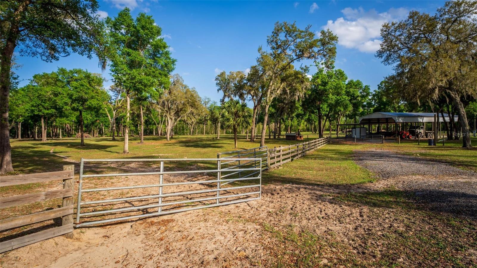 ACREAGE & UNREC - Land