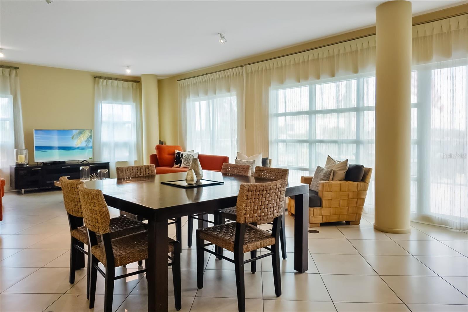 CRESCENT SIESTA KEY - Residential