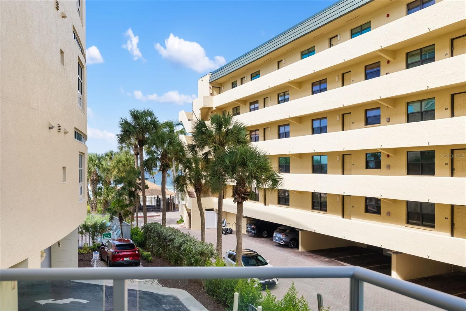 CRESCENT SIESTA KEY - Residential