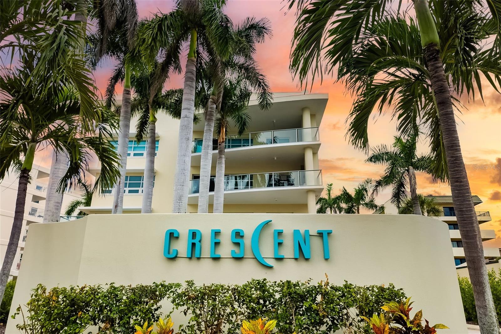 CRESCENT SIESTA KEY - Residential
