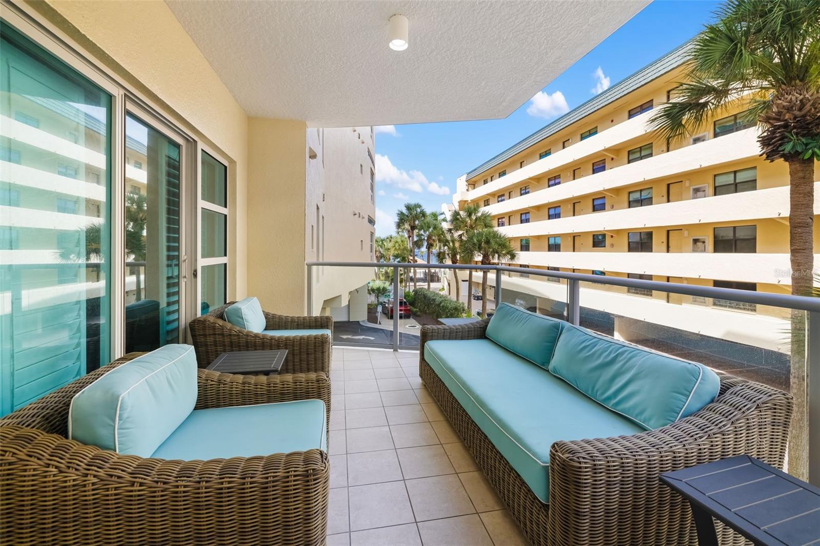 CRESCENT SIESTA KEY - Residential