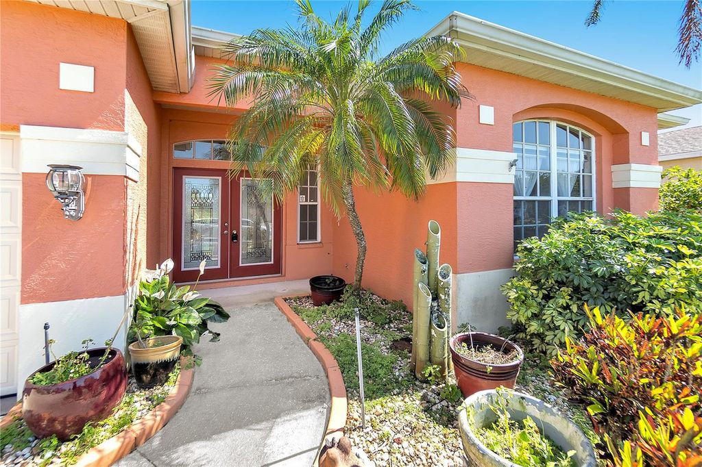 Photo of 4918 Avon Lane, Sarasota, FL 34238 (MLS # A4649566)