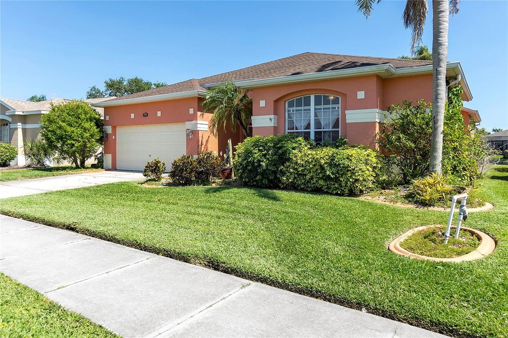 Photo of 4918 Avon Lane, Sarasota, FL 34238 (MLS # A4649566)