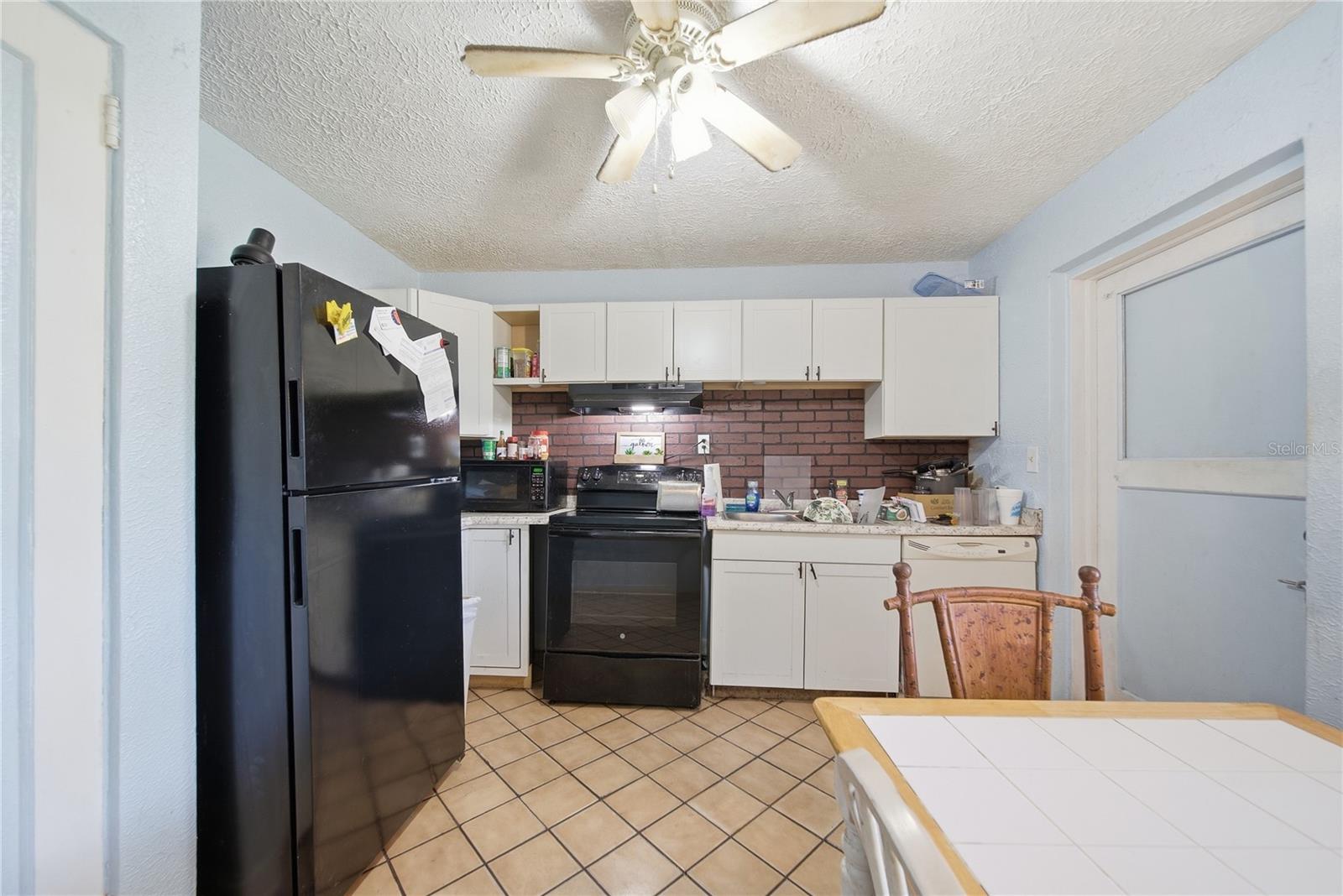 MILTON PARK - Residential Income