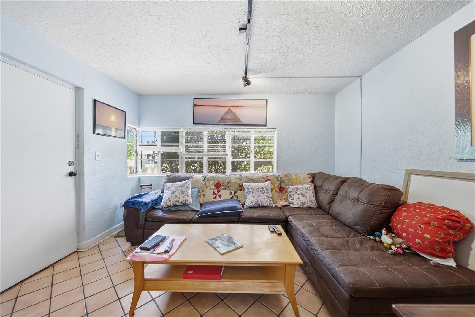 MILTON PARK - Residential Income