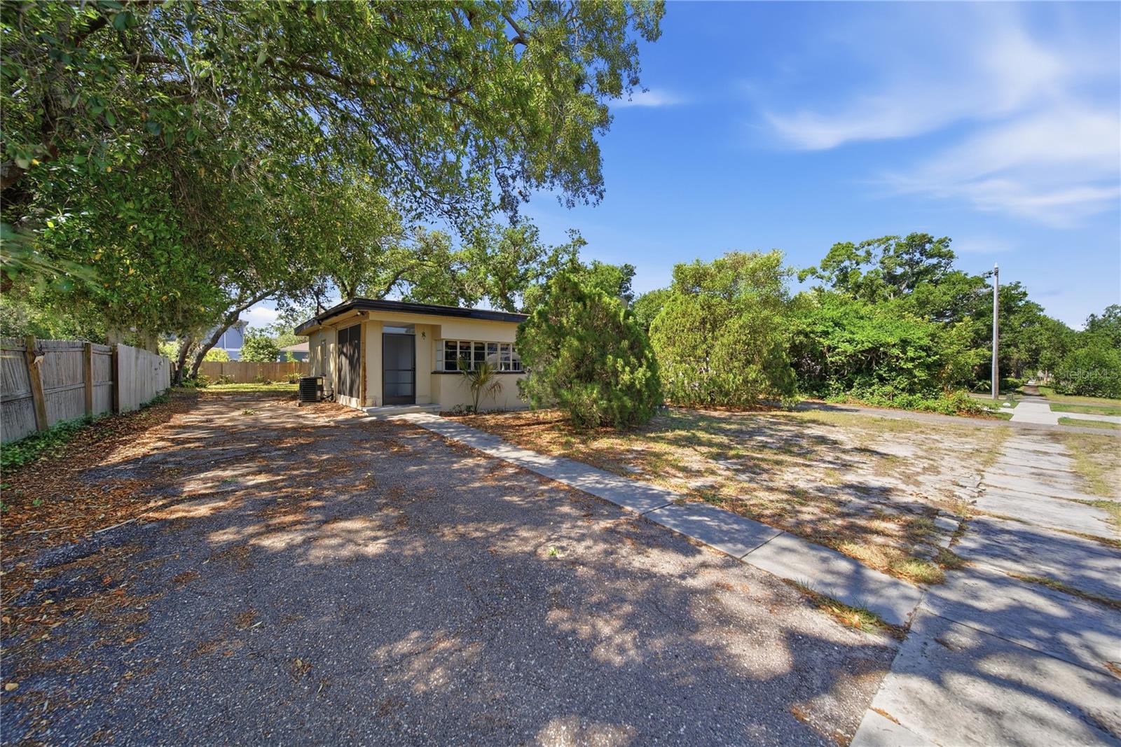MILTON PARK - Residential Income