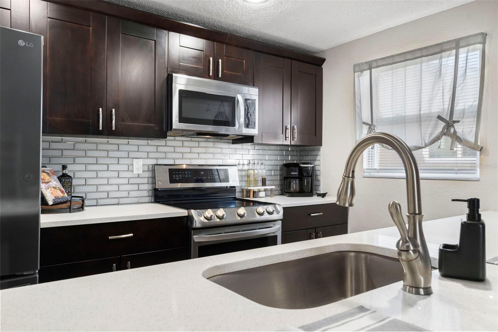 6333 ABERDEEN AVENUE