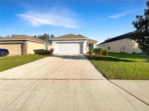 A home in PALMETTO