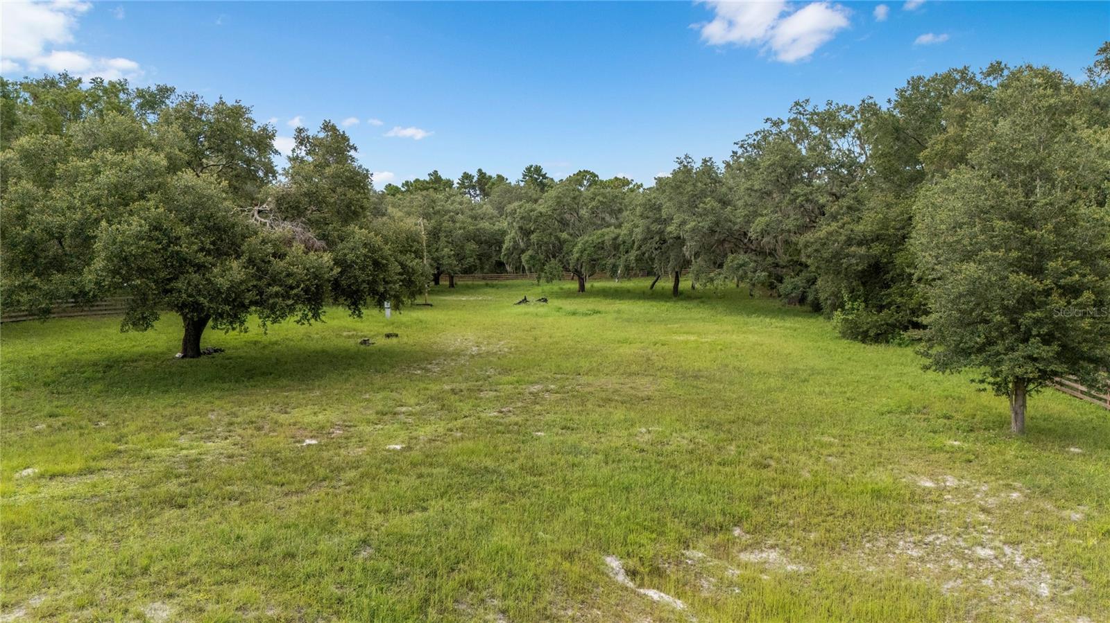 SUNCOAST HIGHLANDS - Land