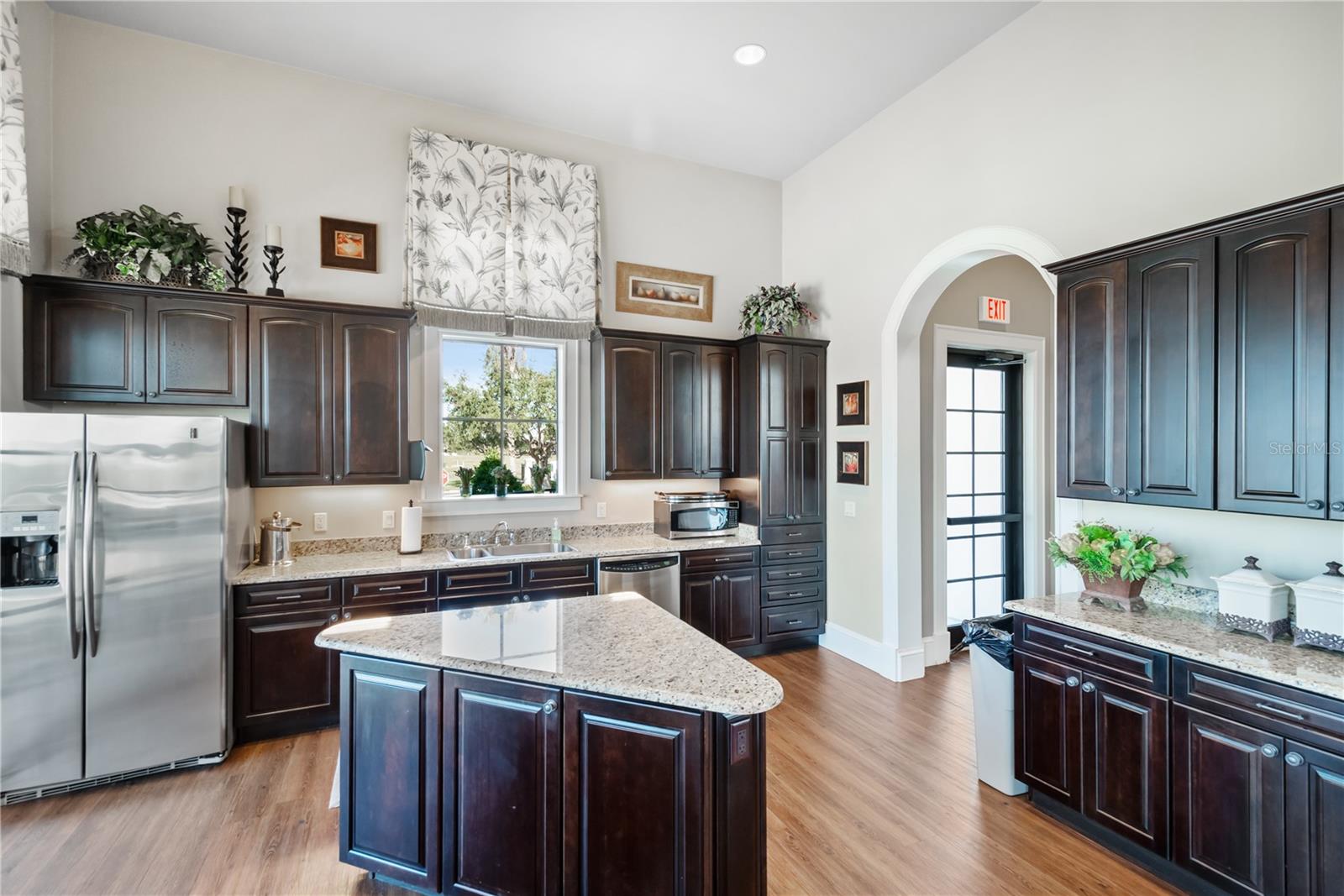 WATER RIDGE SUB - Land