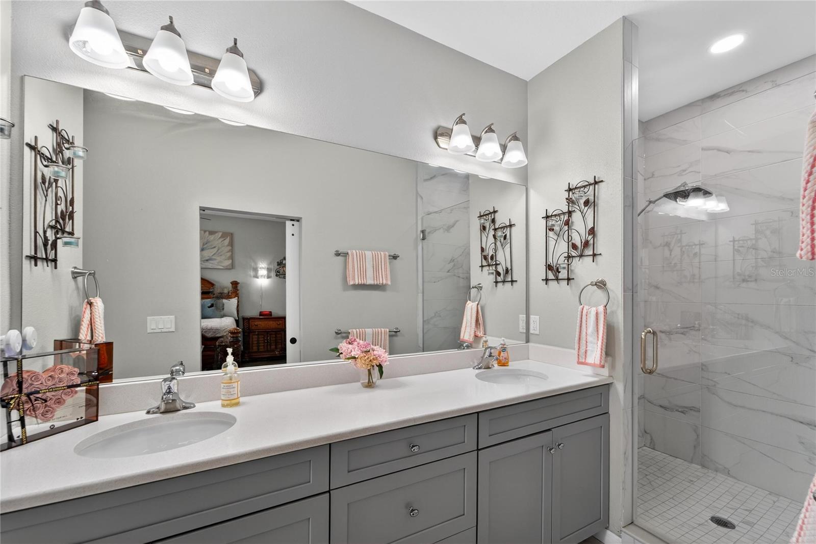 CALLISTA CAY - Residential