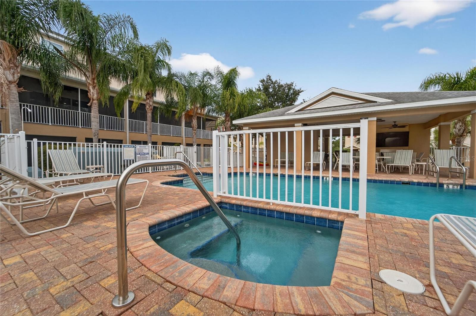 CALLISTA CAY - Residential