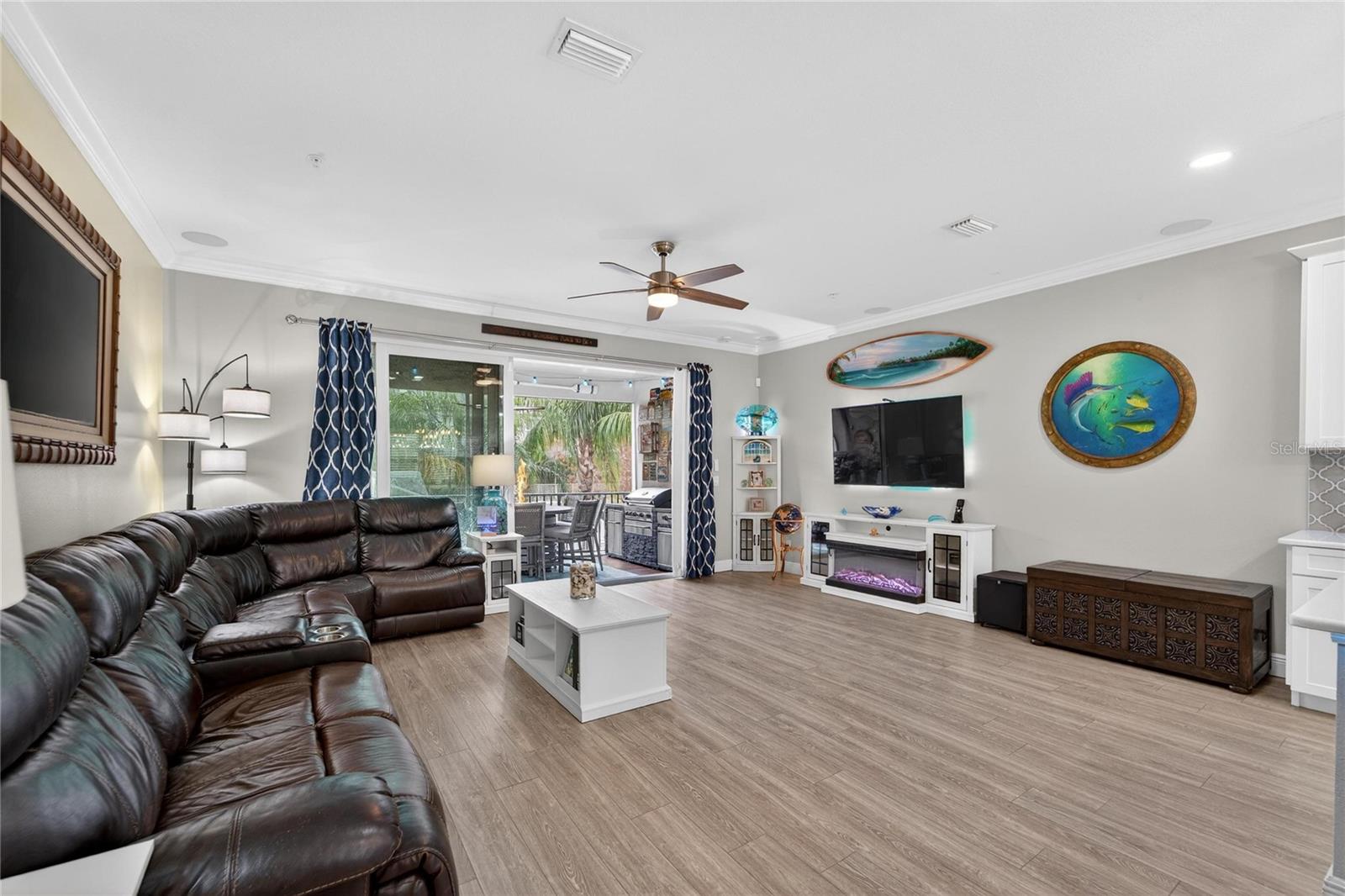 CALLISTA CAY - Residential