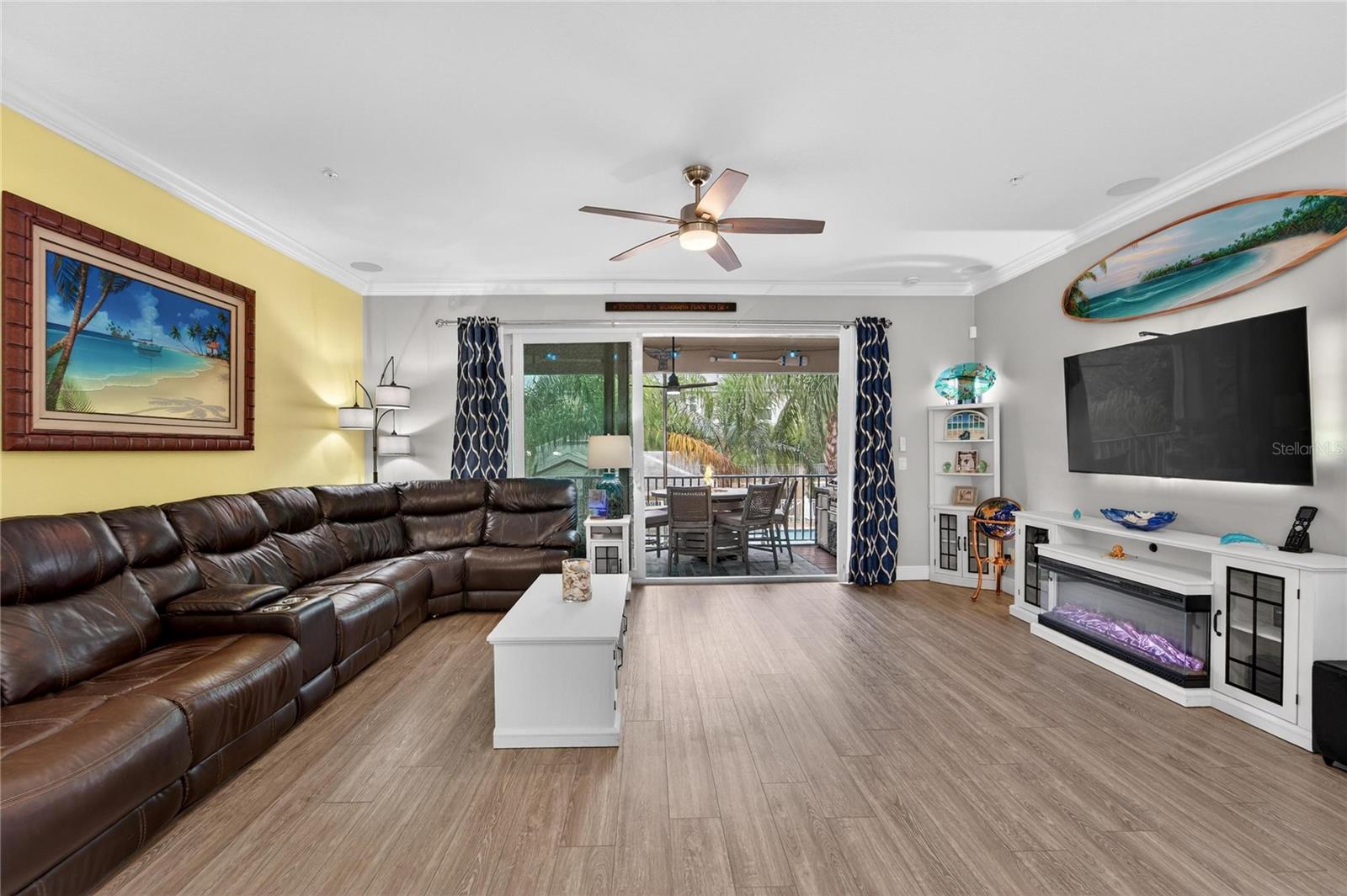 CALLISTA CAY - Residential