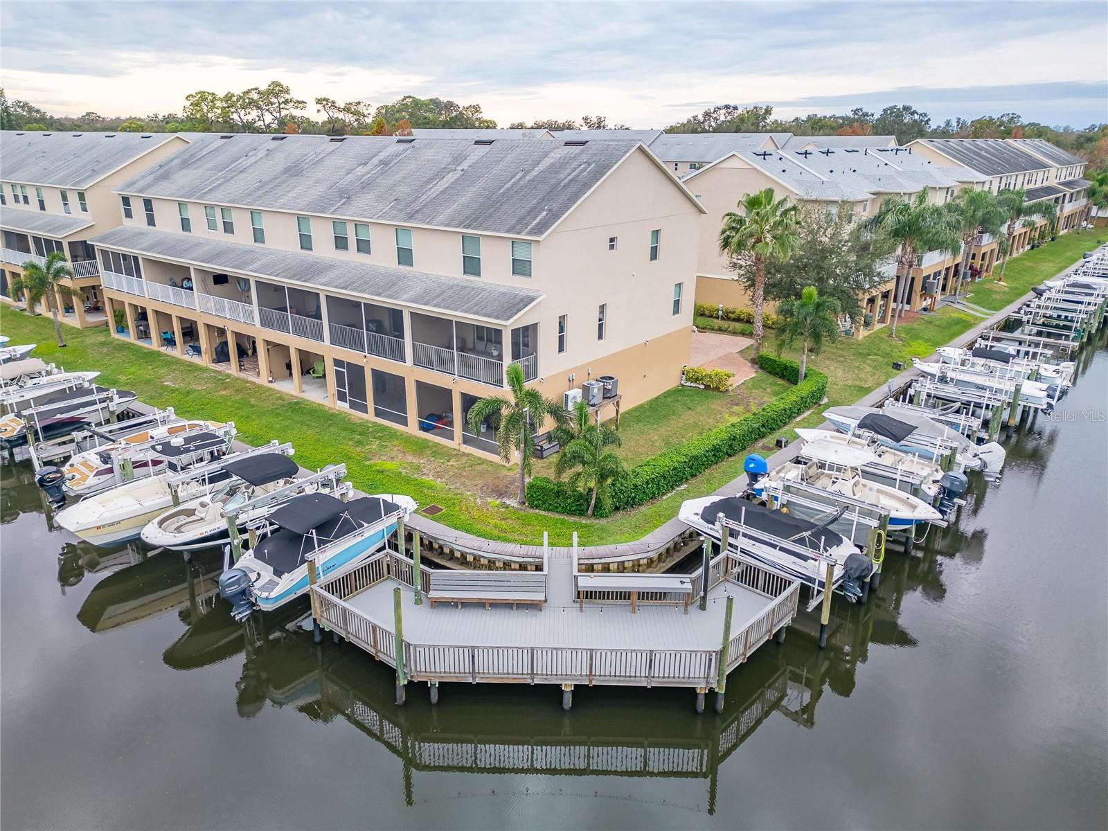 CALLISTA CAY - Residential