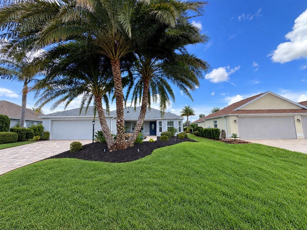 Photo of 3915 Wine Palm Way, The Villages, FL 32163 (MLS # G5117731)