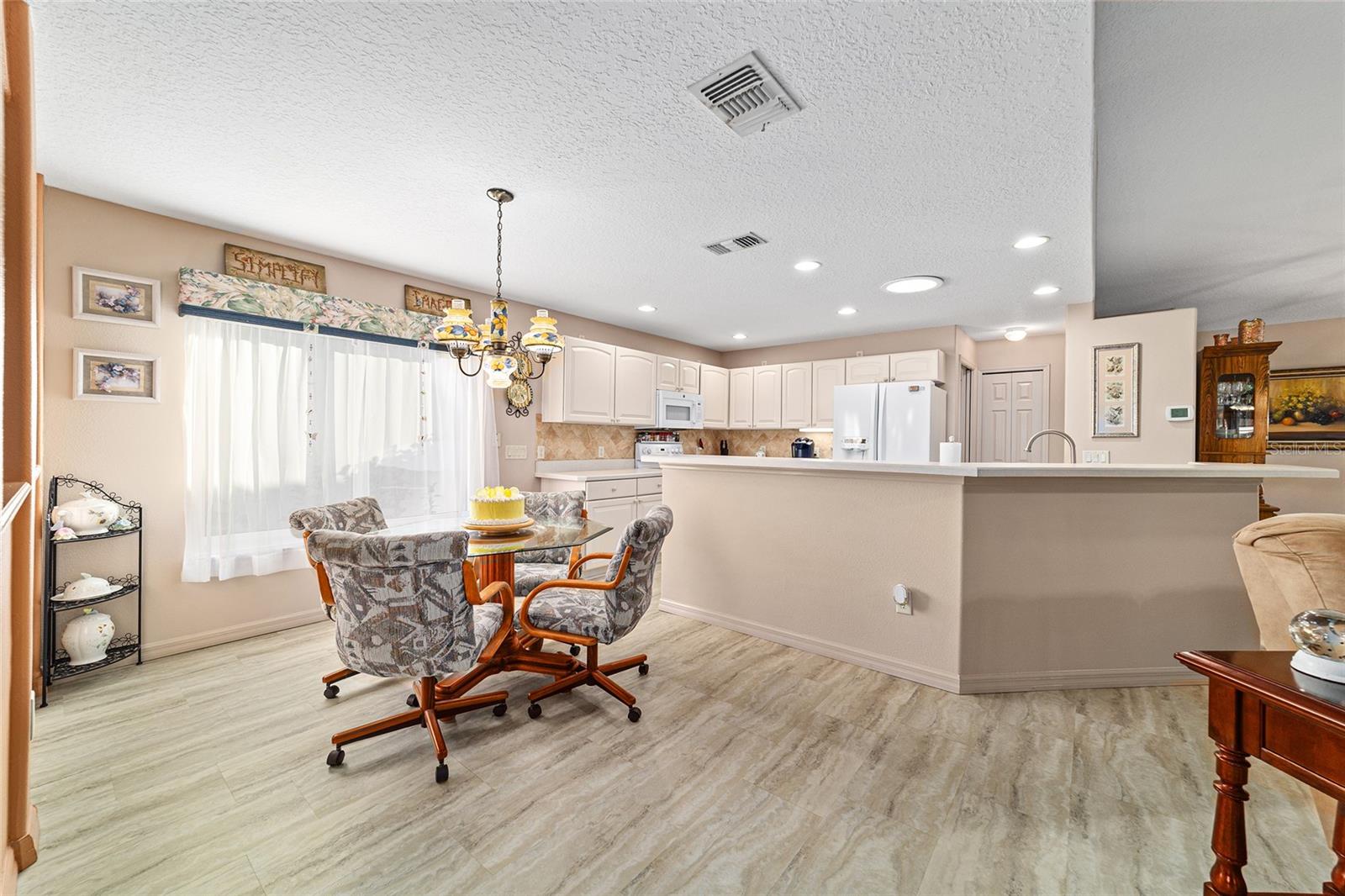 SUMMERGLEN PH 03 - Residential