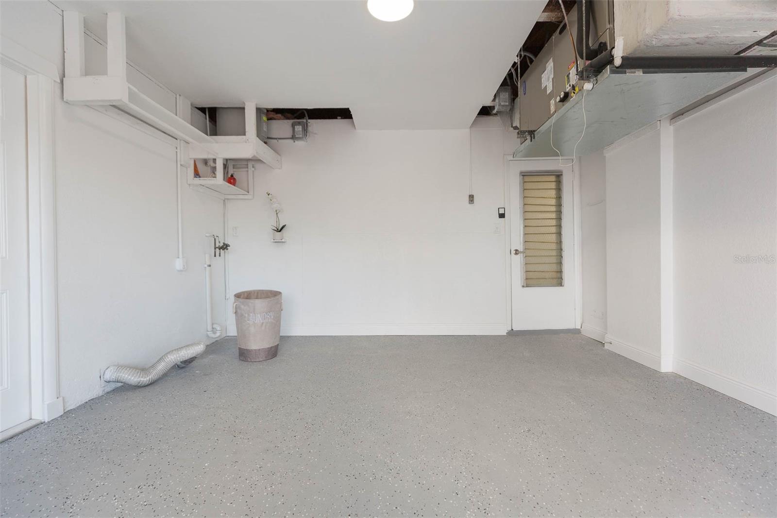 GREENBRIAR UNIT 6-A - Residential Lease