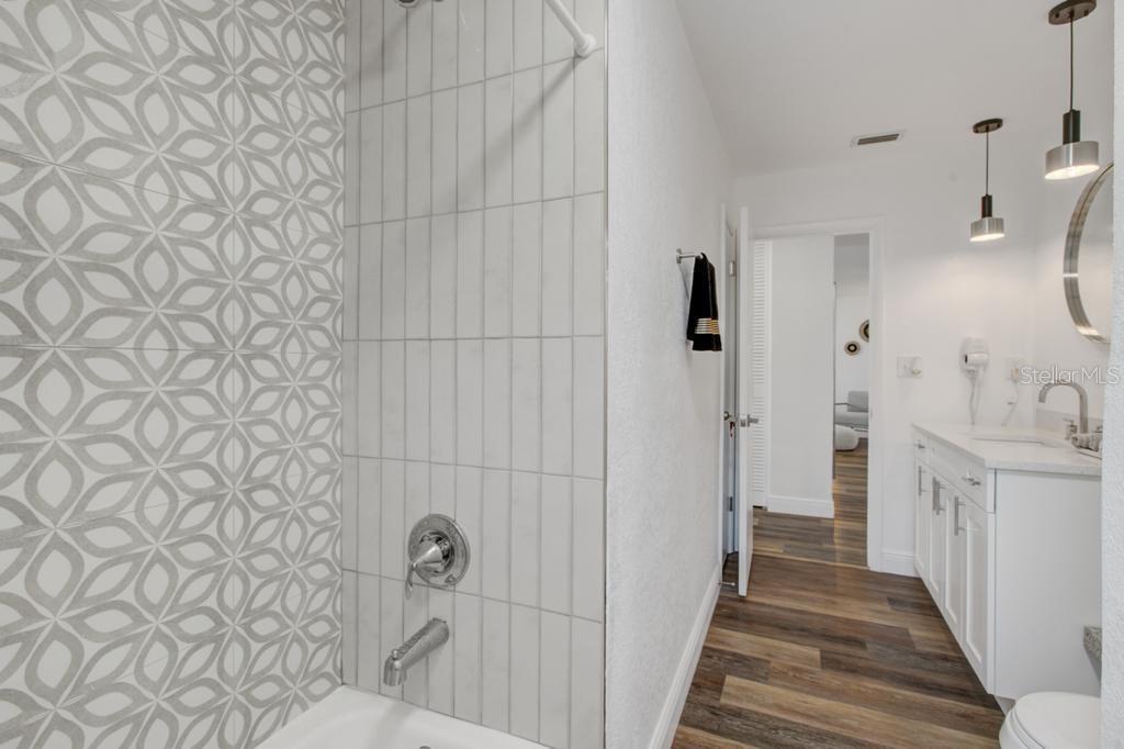 GREENBRIAR UNIT 6-A - Residential Lease