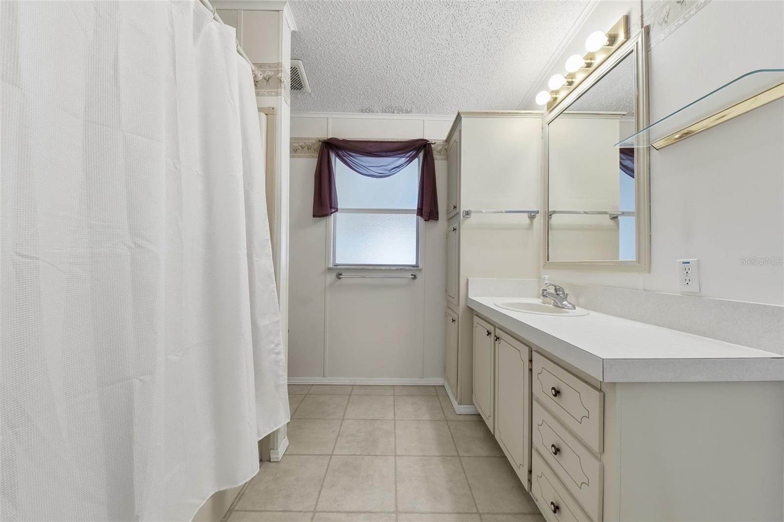 POLO PARK PH 03-B - Residential