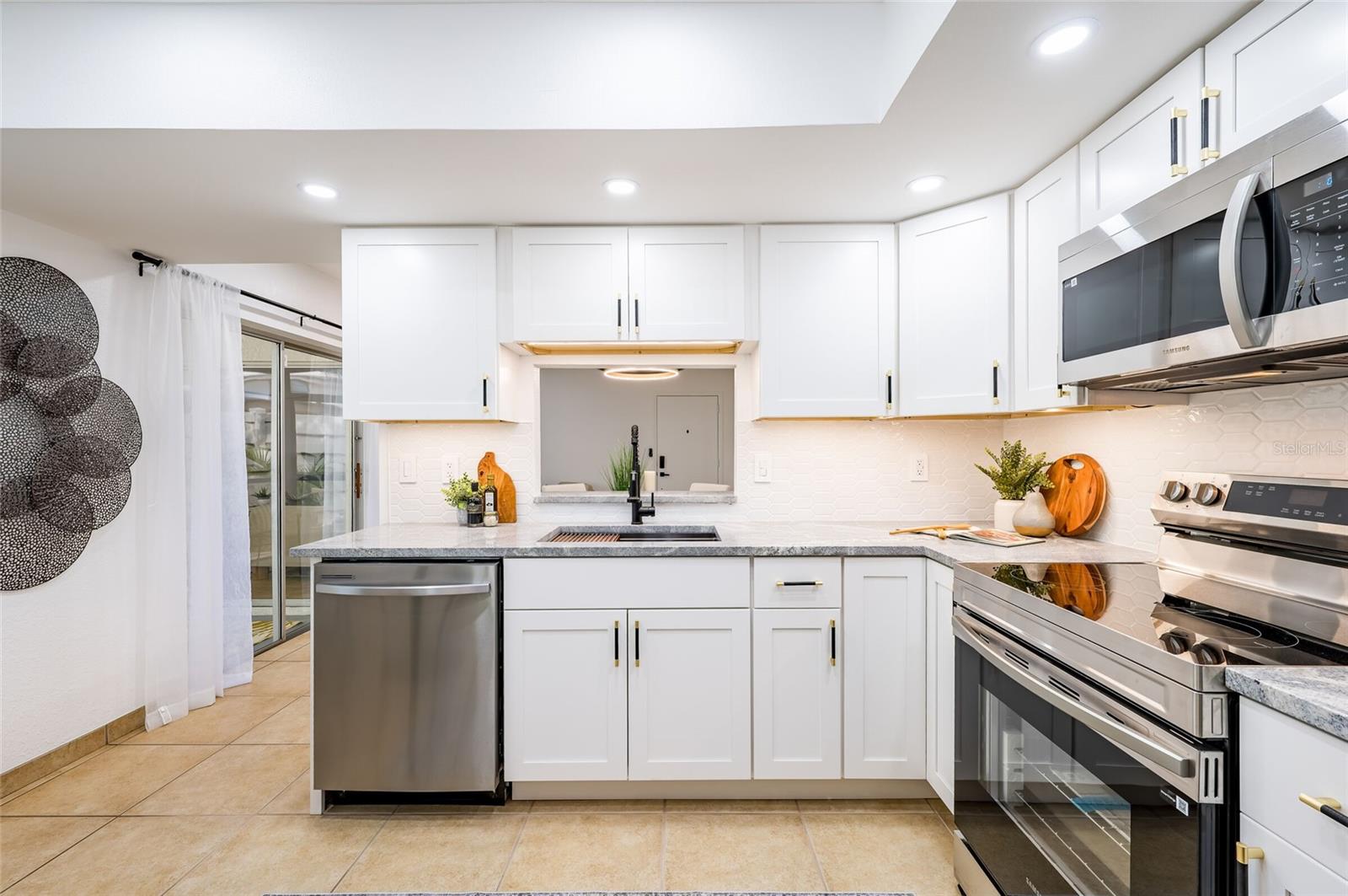 WINDING WOOD CONDO - Residential