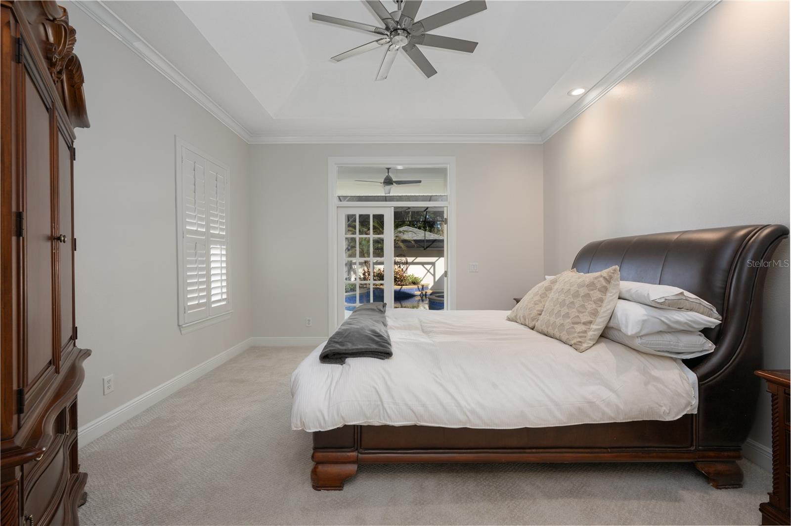 IVANHOE SHORES - Residential