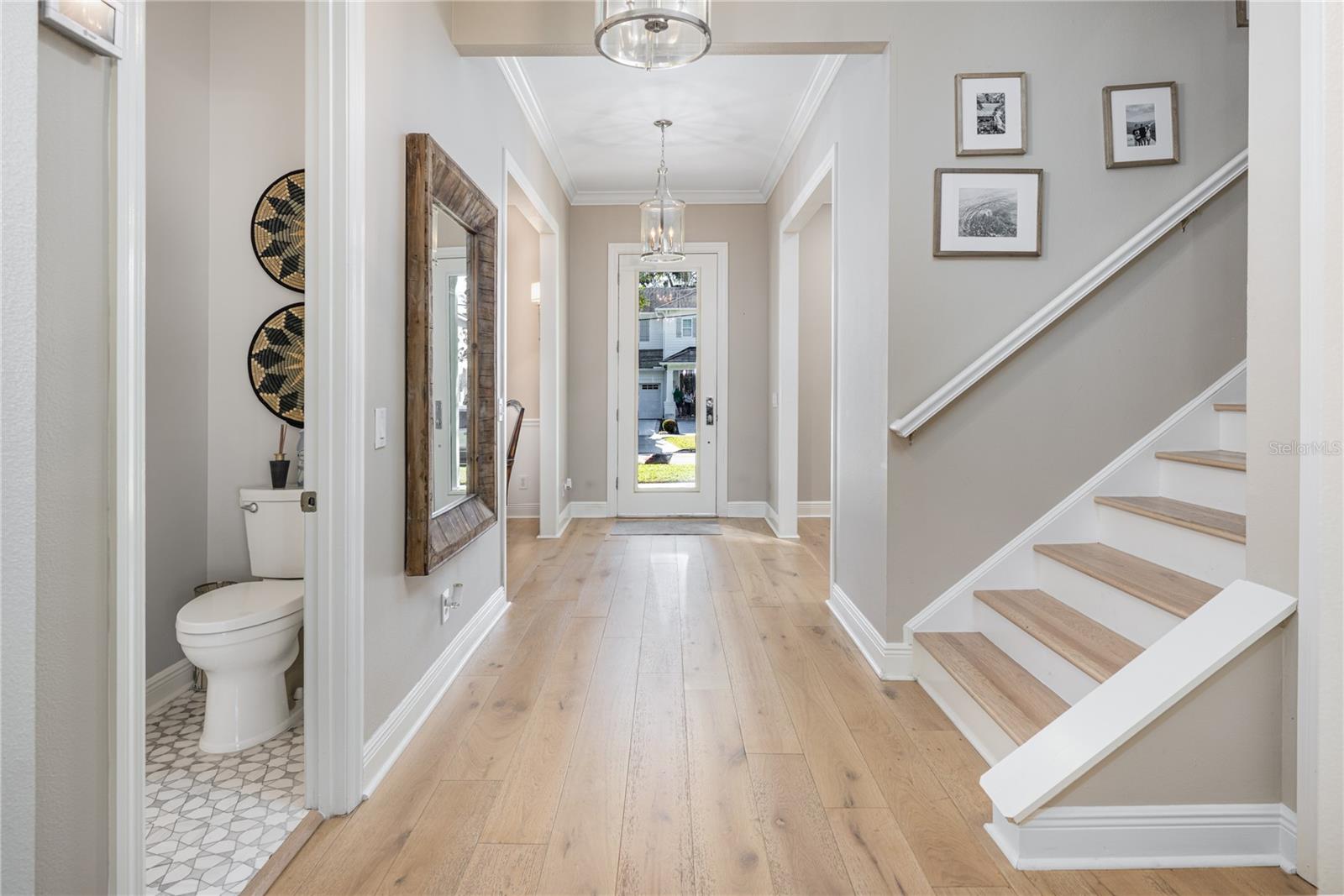 IVANHOE SHORES - Residential