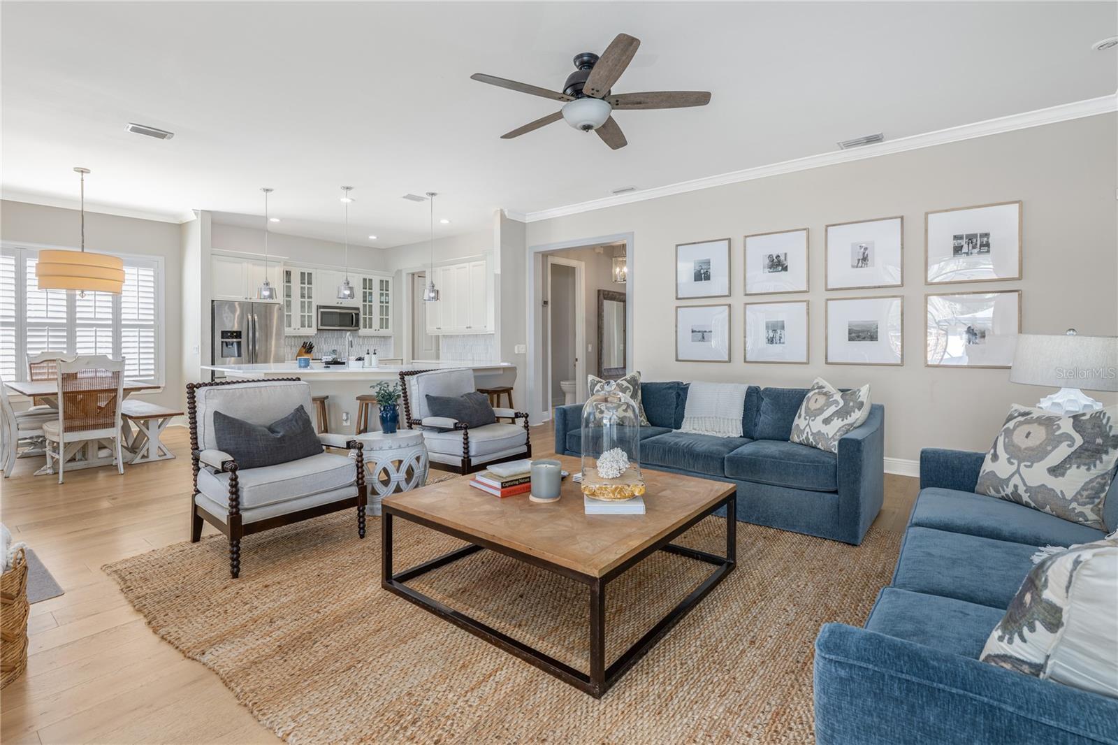 IVANHOE SHORES - Residential