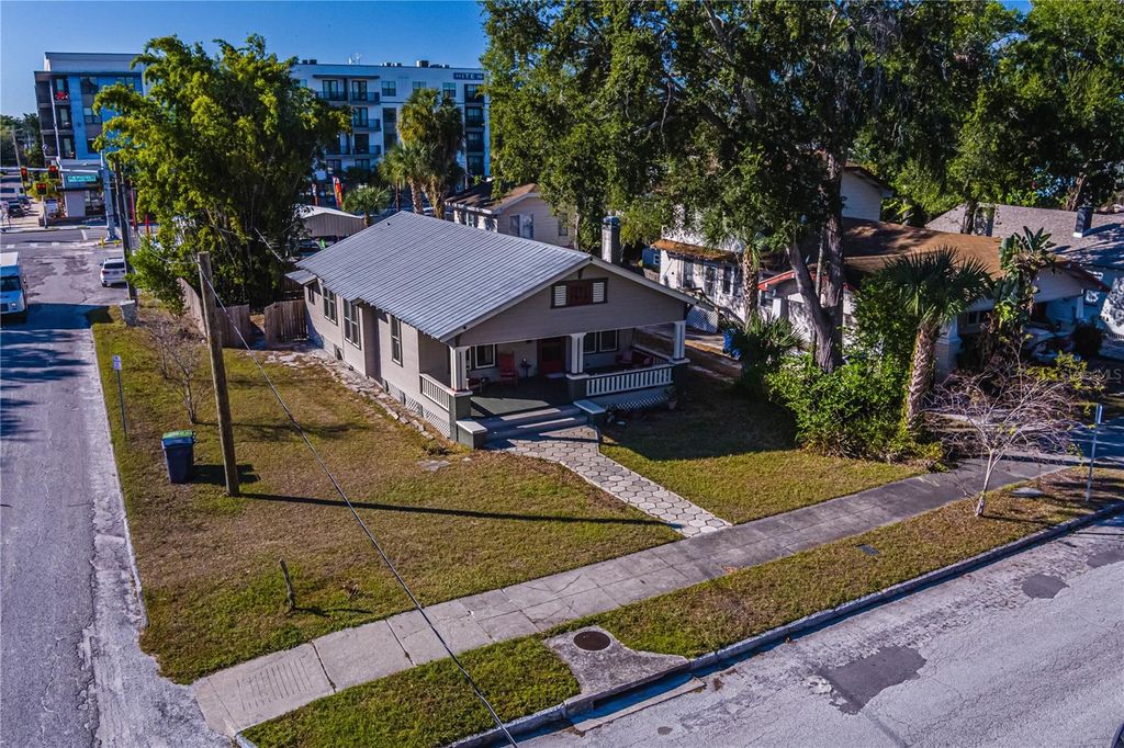 Photo of 6002 Suwanee Avenue, Tampa, FL 33604 (MLS # TB8457731)