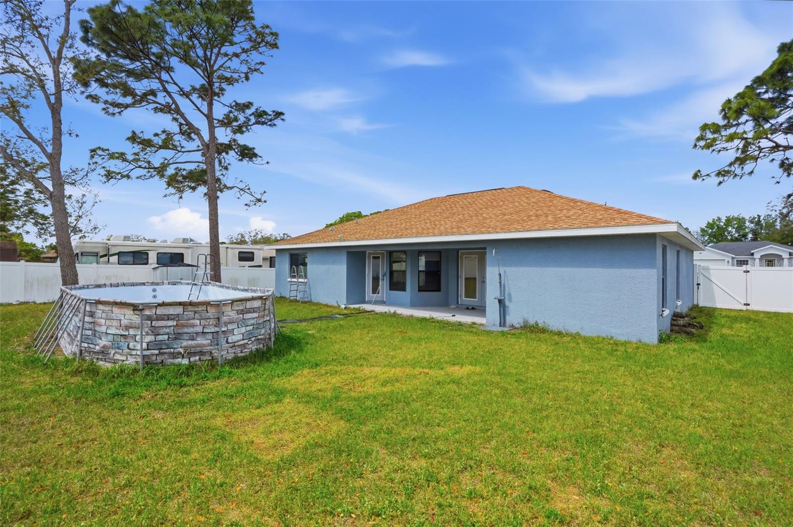 SPRING HILL - Residential