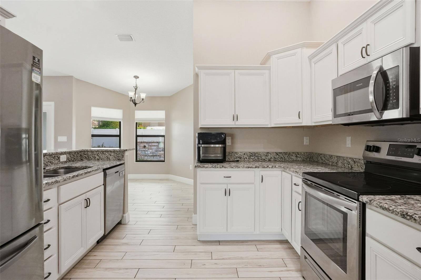 SPRING HILL - Residential