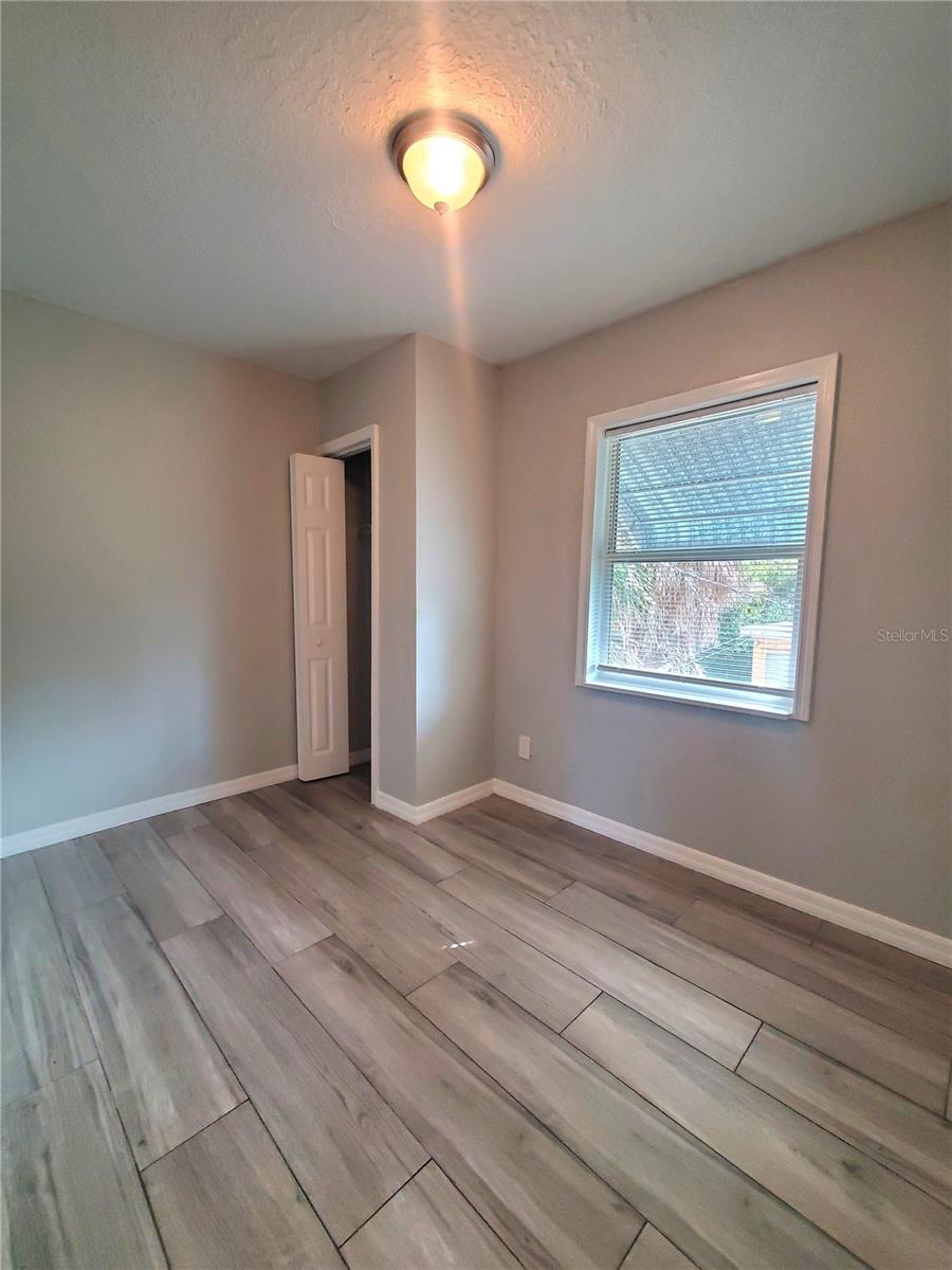 OAK HARBOR - Residential Lease