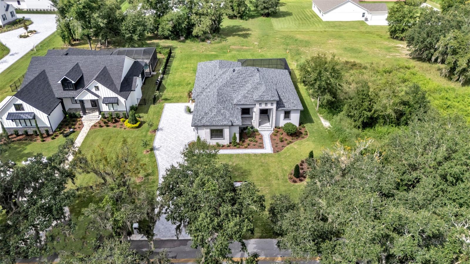 CLIFFSIDE WOODS - Residential