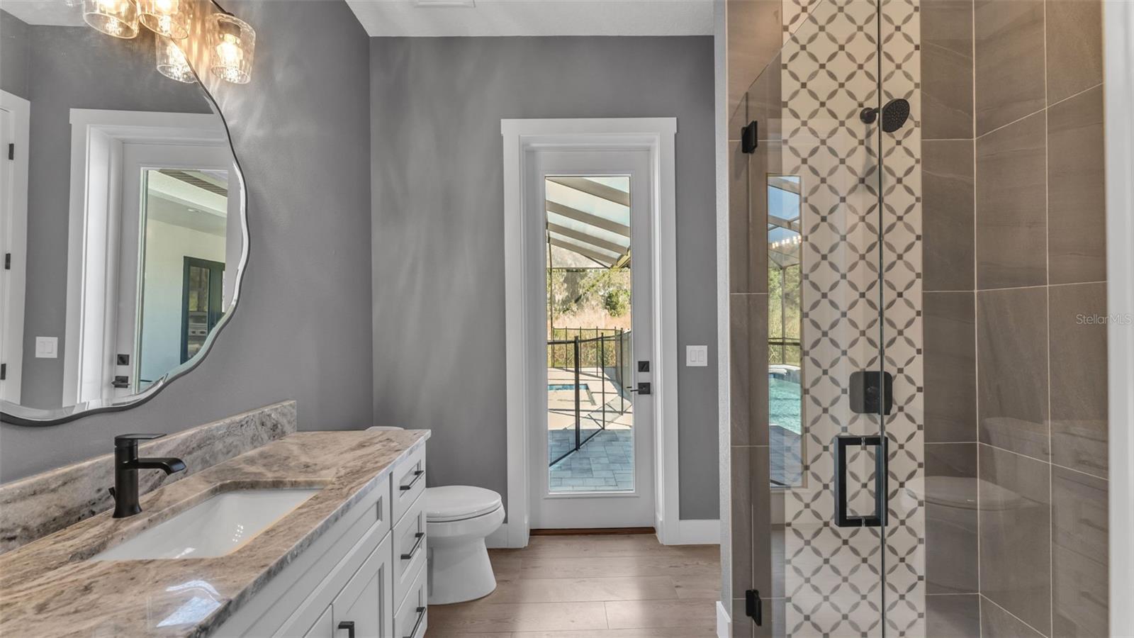 CLIFFSIDE WOODS - Residential