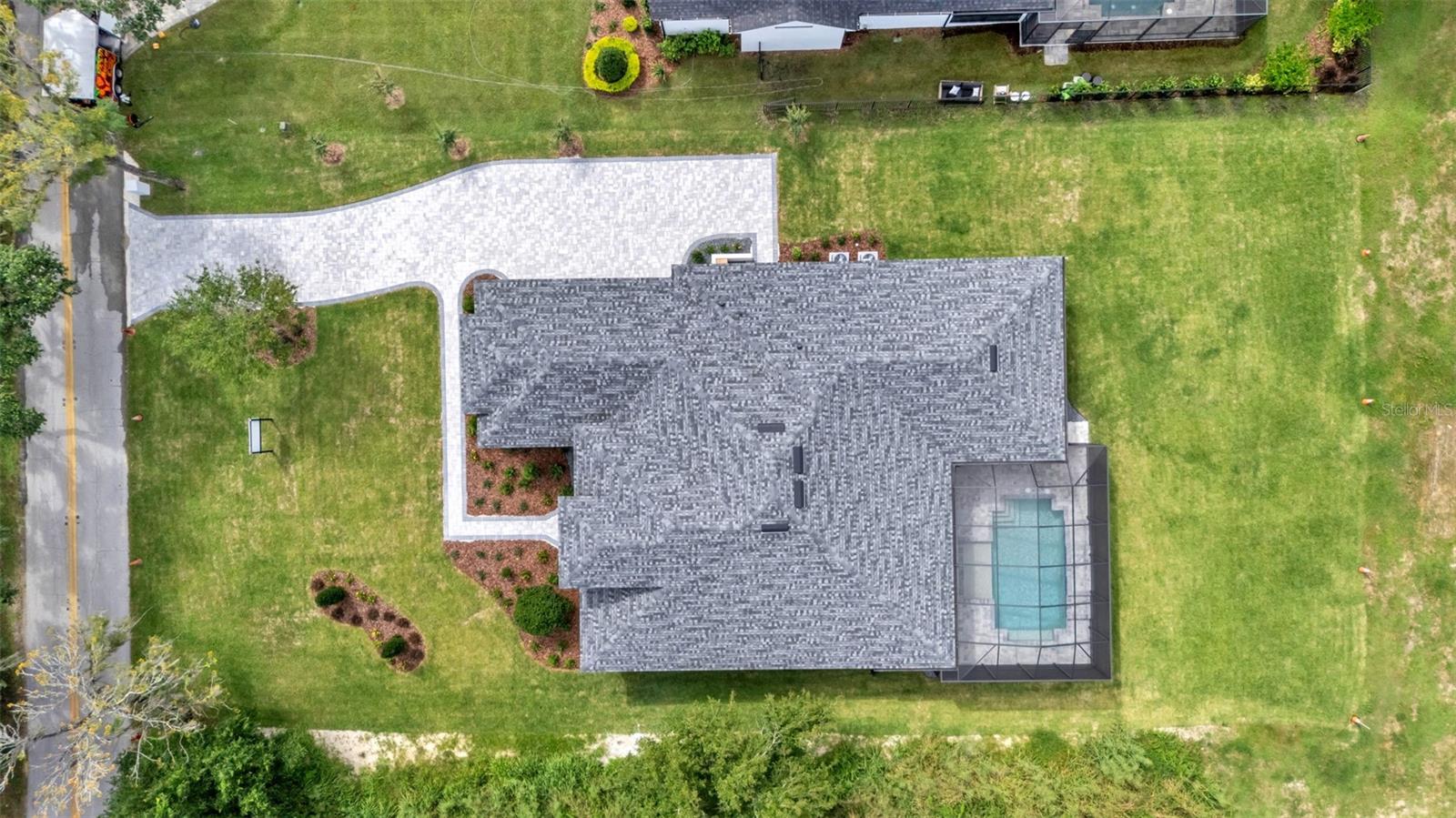 CLIFFSIDE WOODS - Residential