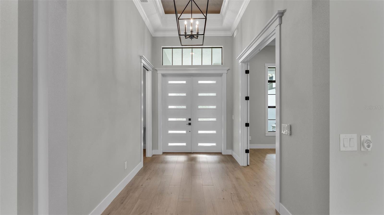 CLIFFSIDE WOODS - Residential