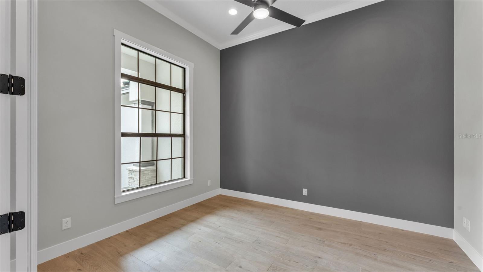 CLIFFSIDE WOODS - Residential