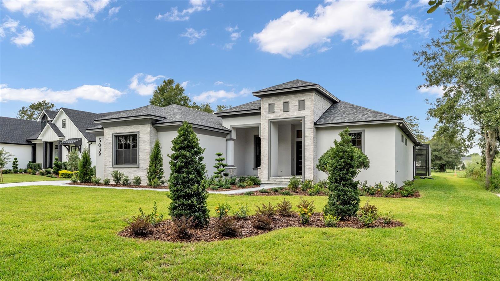 CLIFFSIDE WOODS - Residential