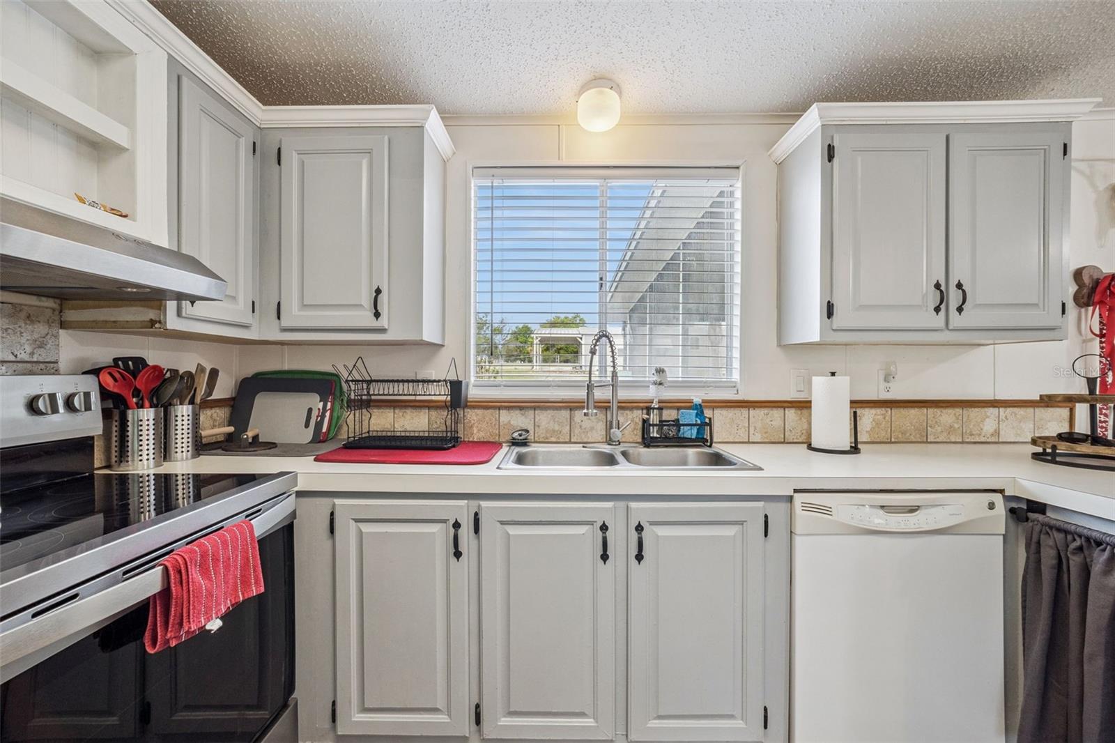 QUAIL RIDGE ESTATES - Residential